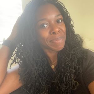 Meet your Posher, Tiffany